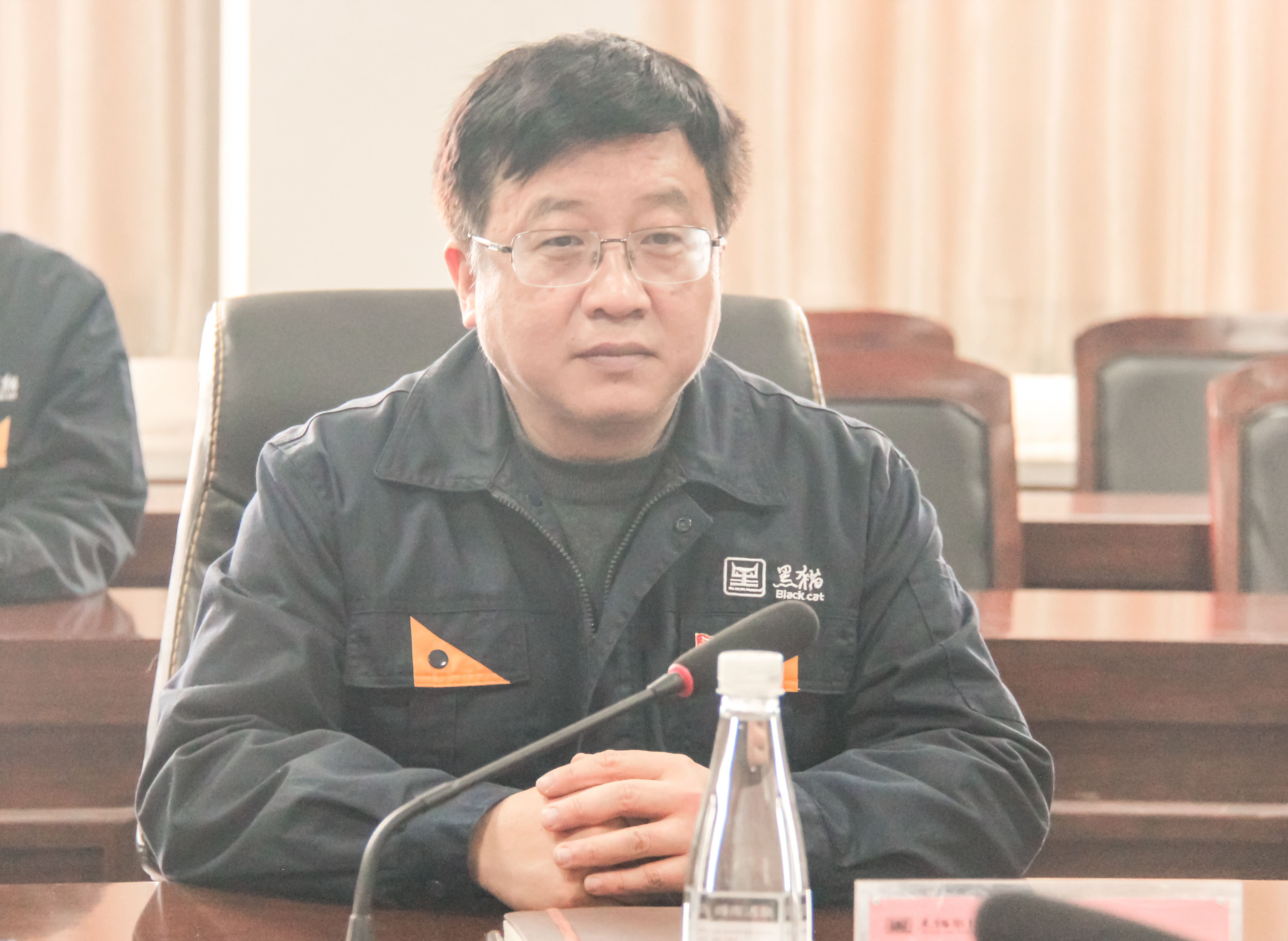 汪羽总 (3)_1.jpg