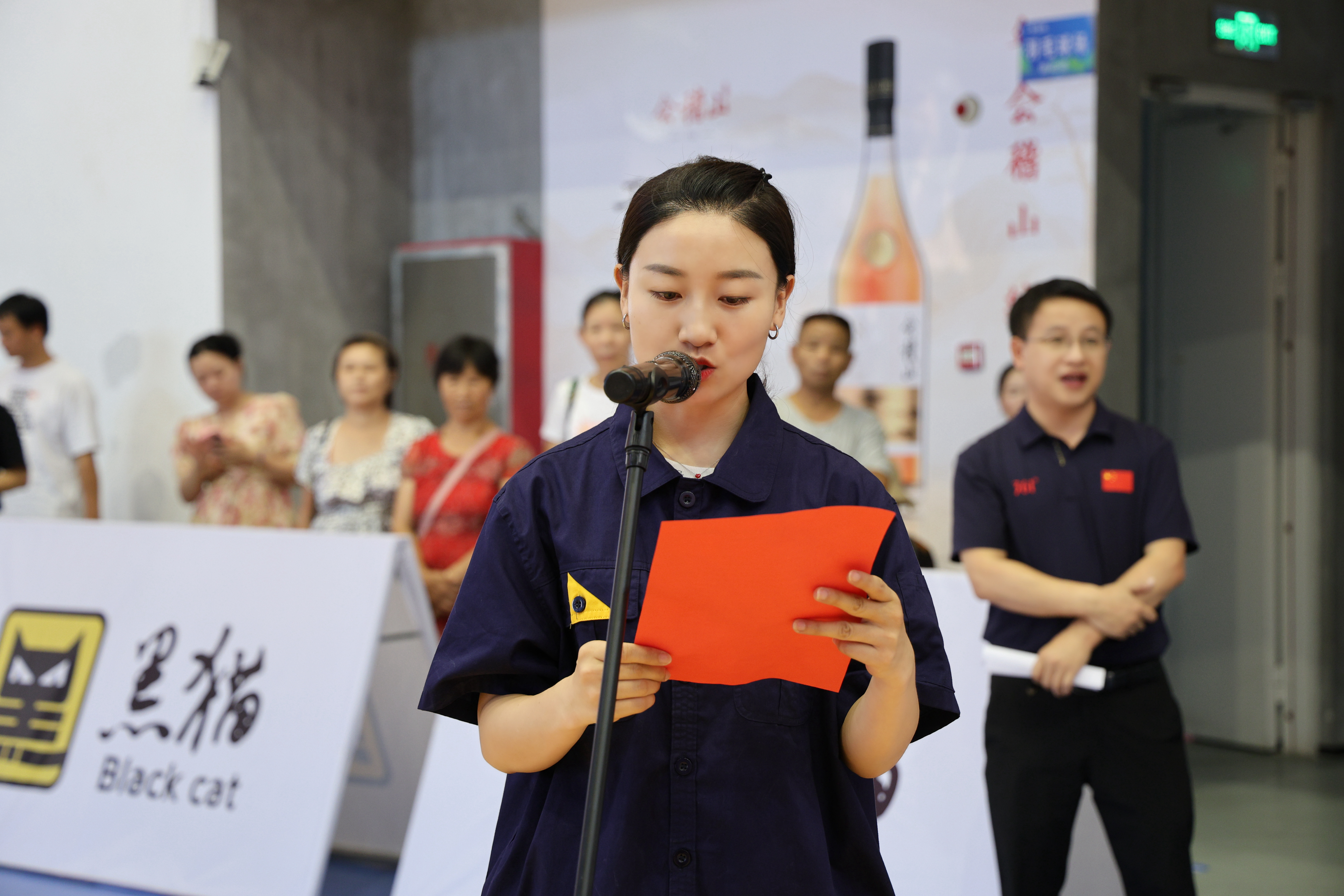 4 家长代表查玉婷发言.jpg