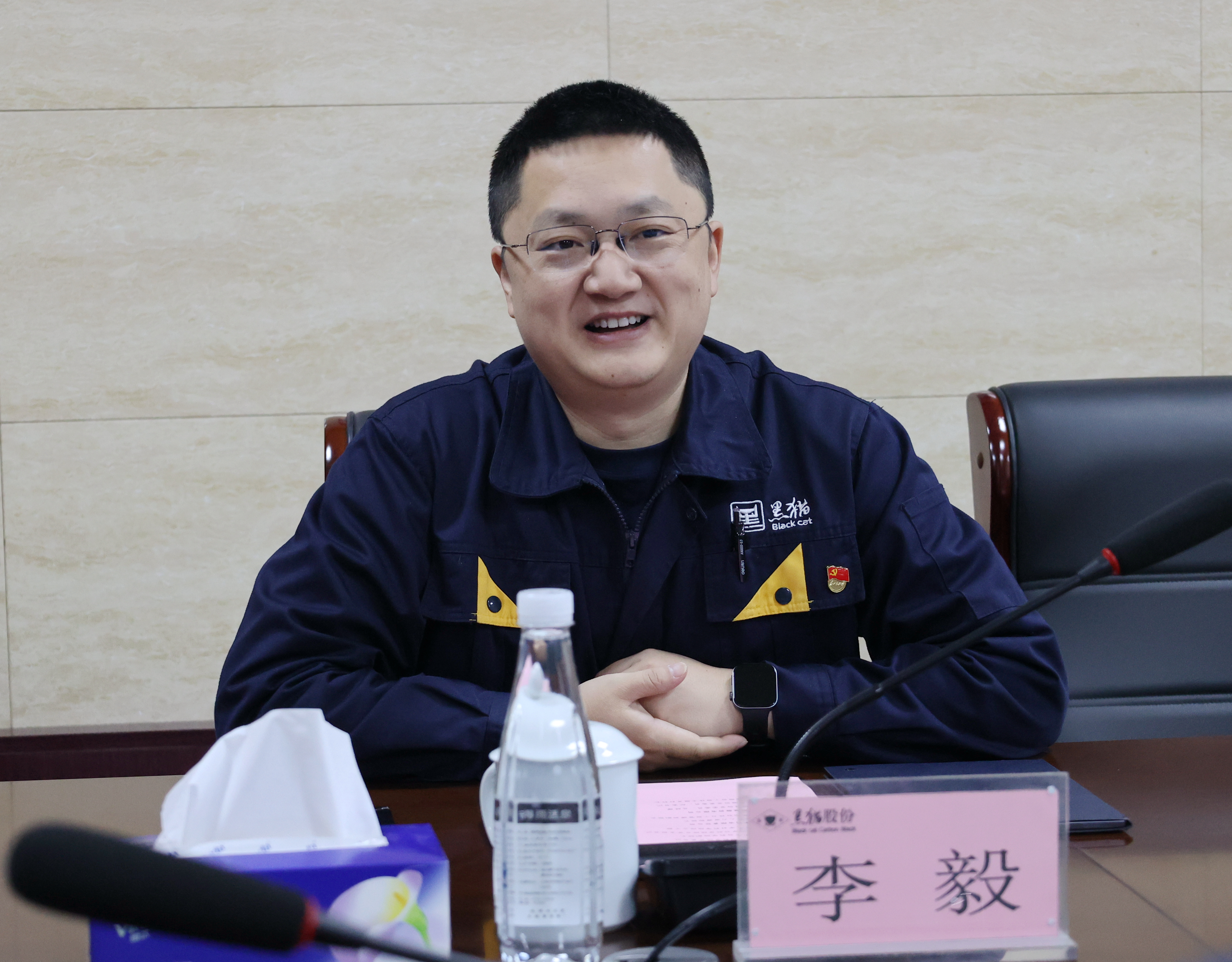 图4 李毅讲话.jpg