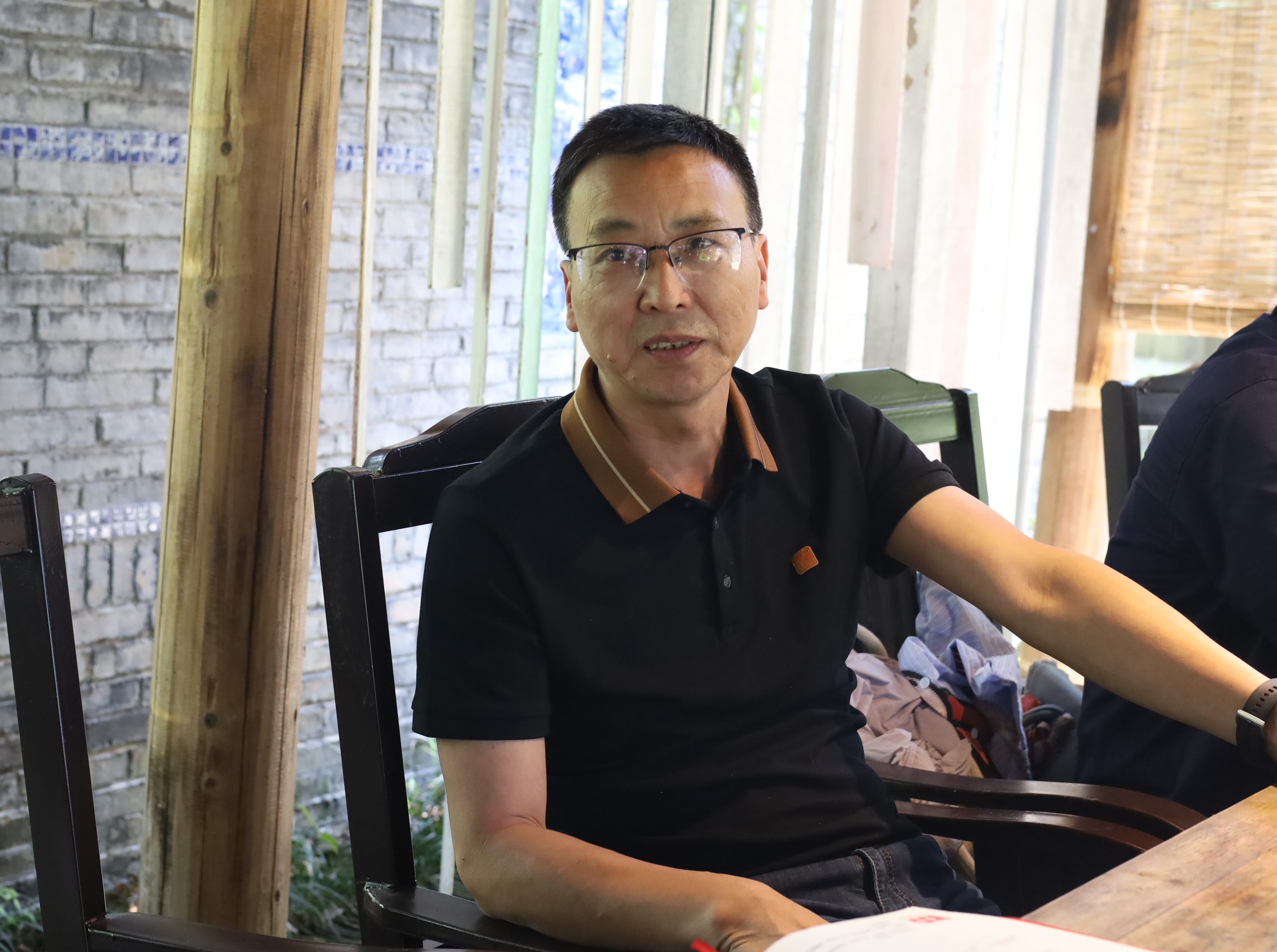 汪民能主持活动.jpg