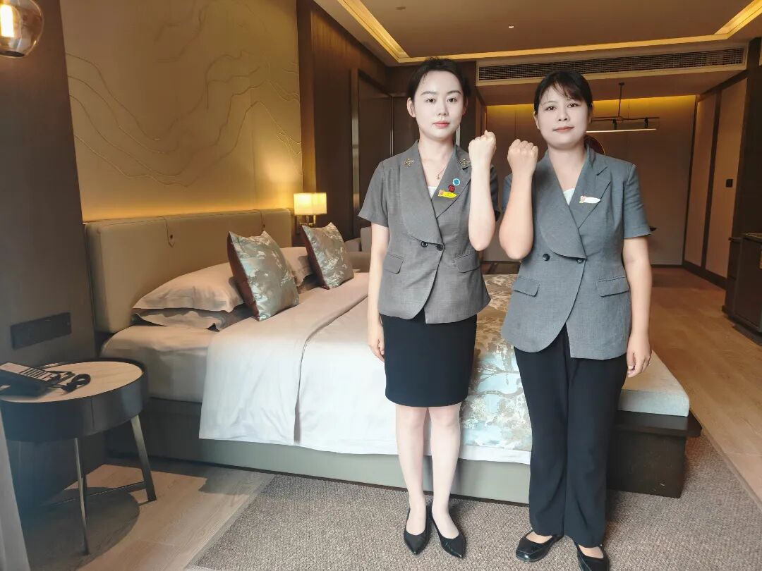 国盛姐妹花对决.jpg