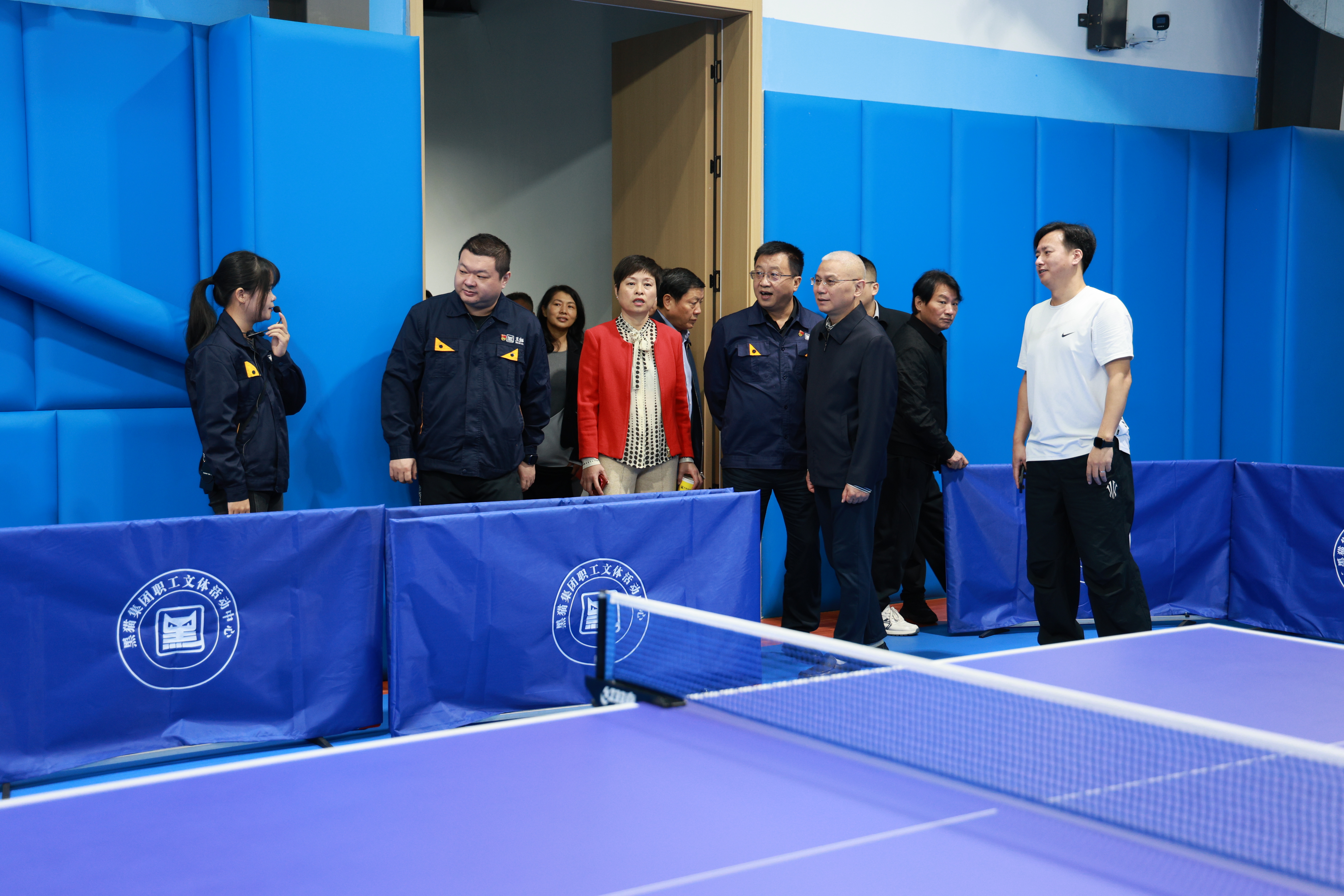 参观02.jpg 参观02.jpg